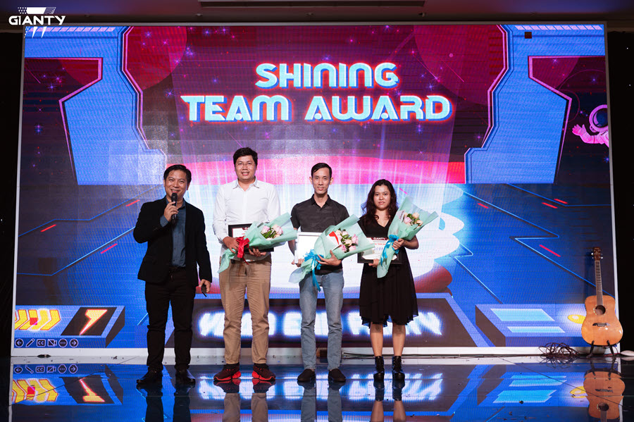 The Shining Team Award