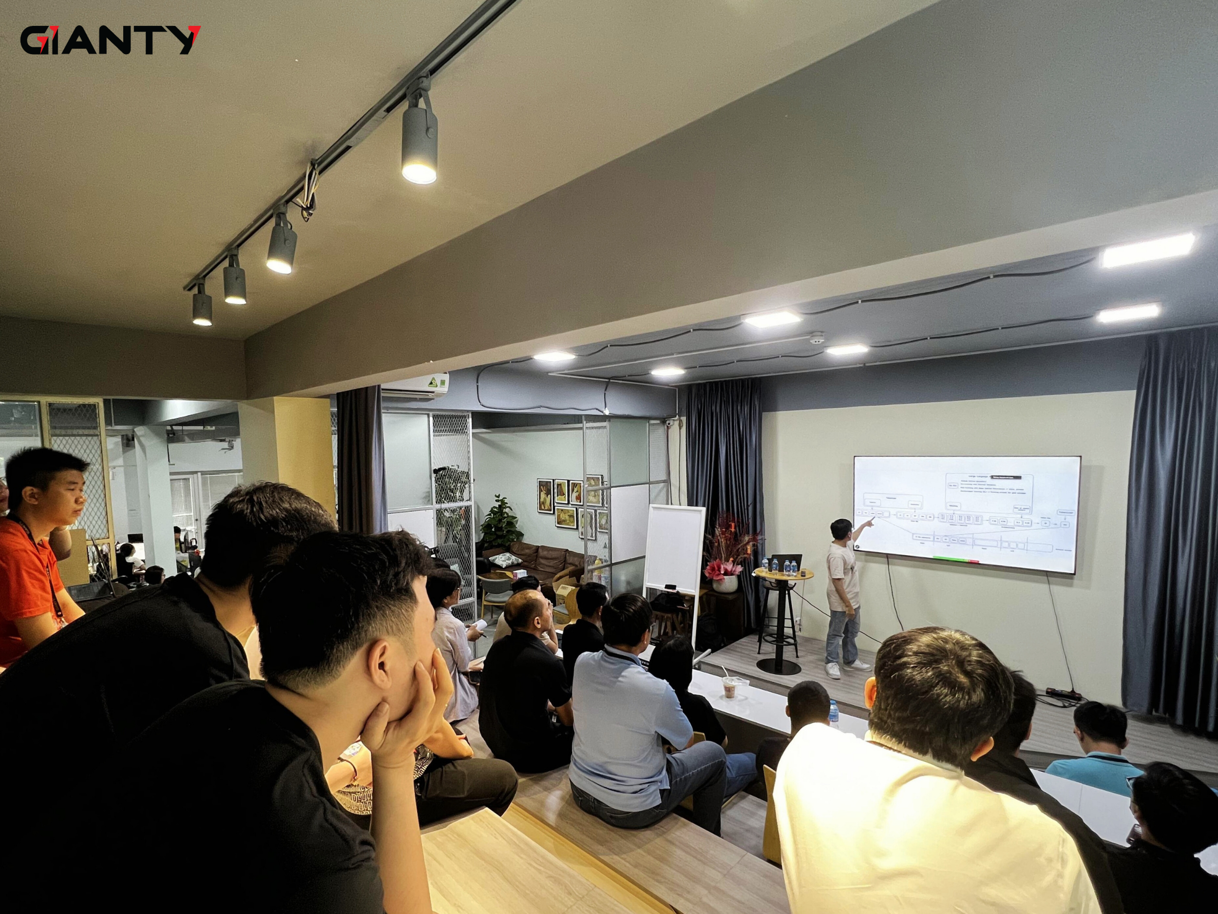GIANTY Monthly Blog