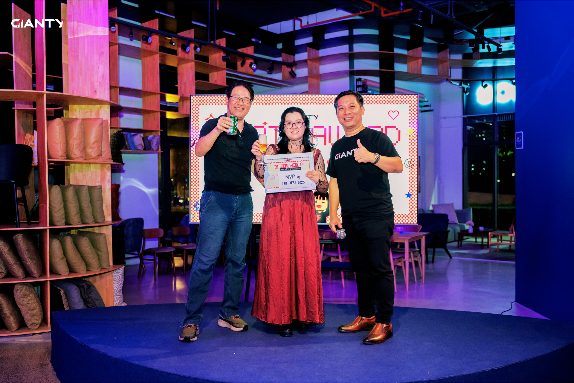 MVP – Miss Nguyen Thi Xuyen Chau
