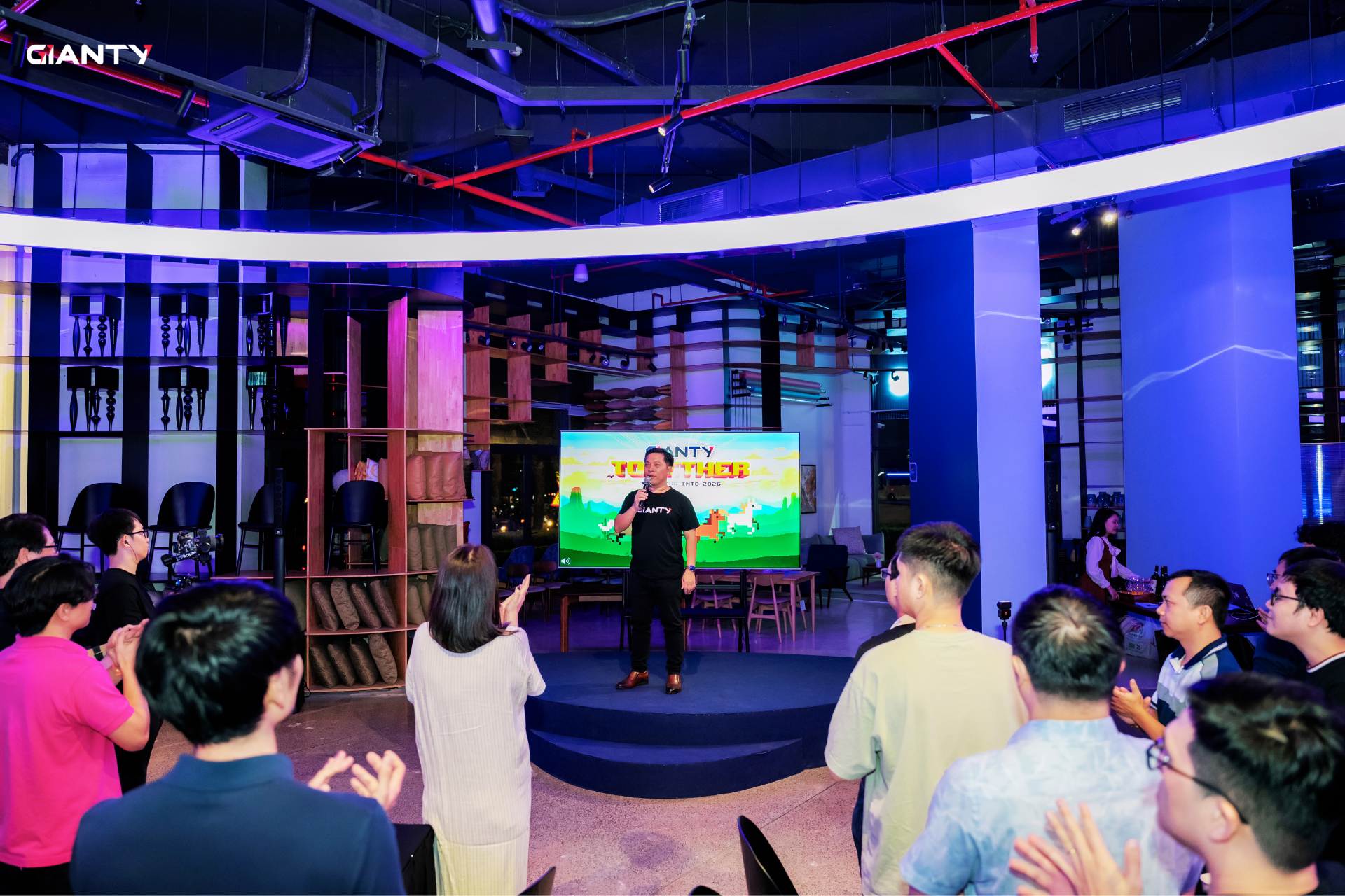 Mr Bang Nguyen Anh – BOD Member GIANTY, CEO GIANTY Viet Nam delivers the opening remarks Year-End Party 2025 